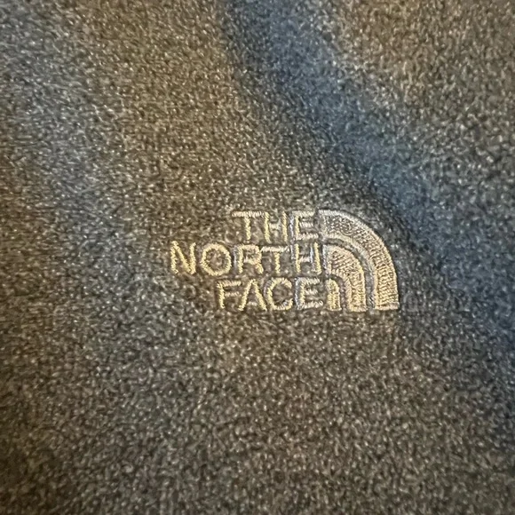 The North Face gray fleece quarter zip - Picture 3 of 4